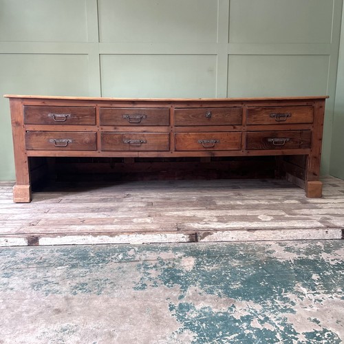 Large french pine chestnut - large,